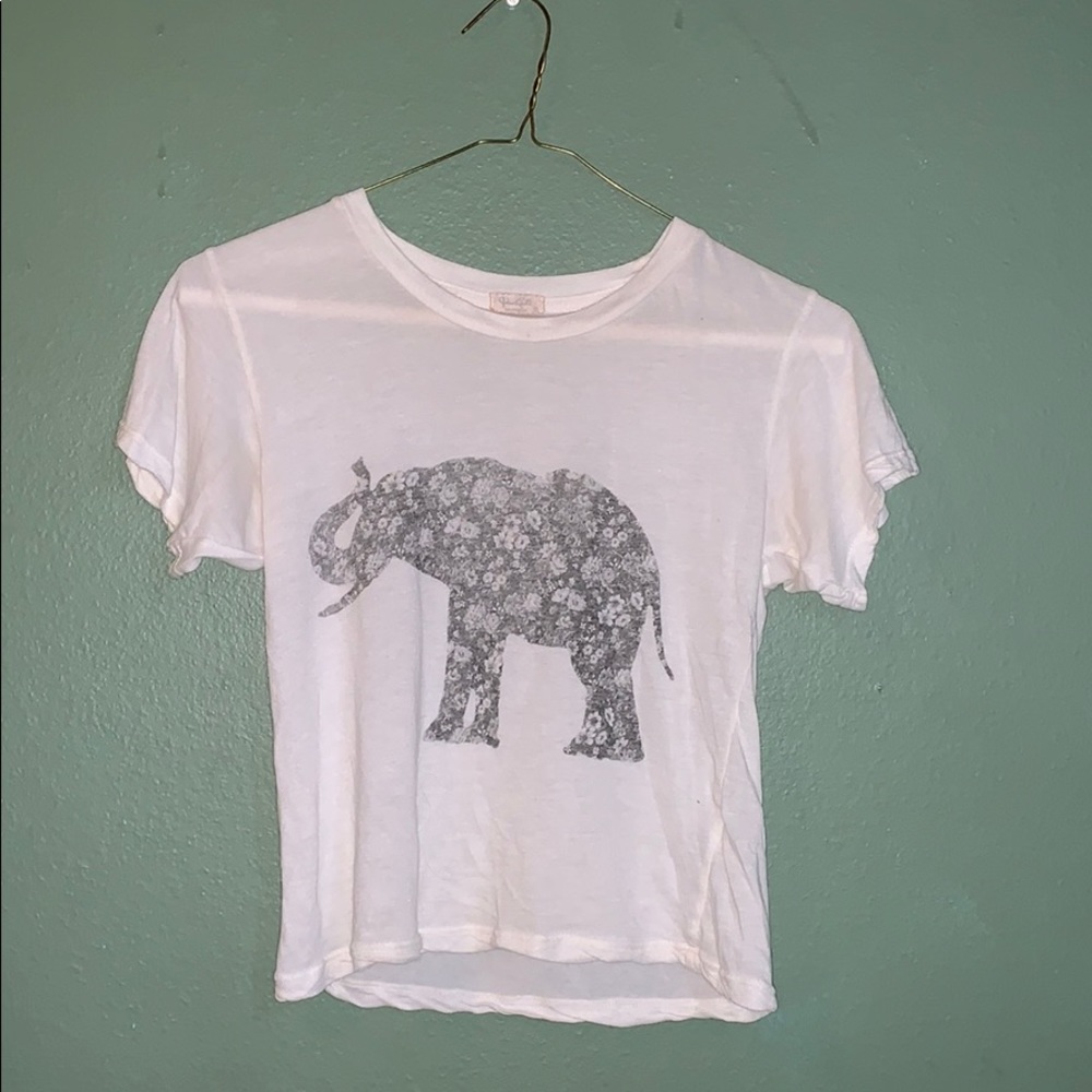 Brandy Melville graphic top